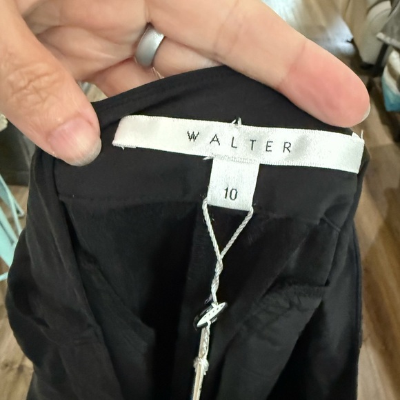 NWT Walter Baker 100% silk cuffed Cropped pants Size 10 Gold Zippers Designer - Picture 4 of 7